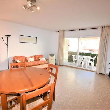 Apartamento Service - Lindamar 1º 2ª *
